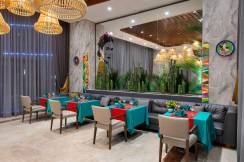 MIRACLE RESORT Restaurants
